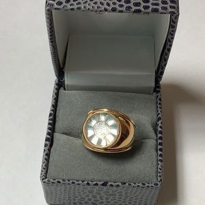 Lalique Fleur Clear Crystal Ring
